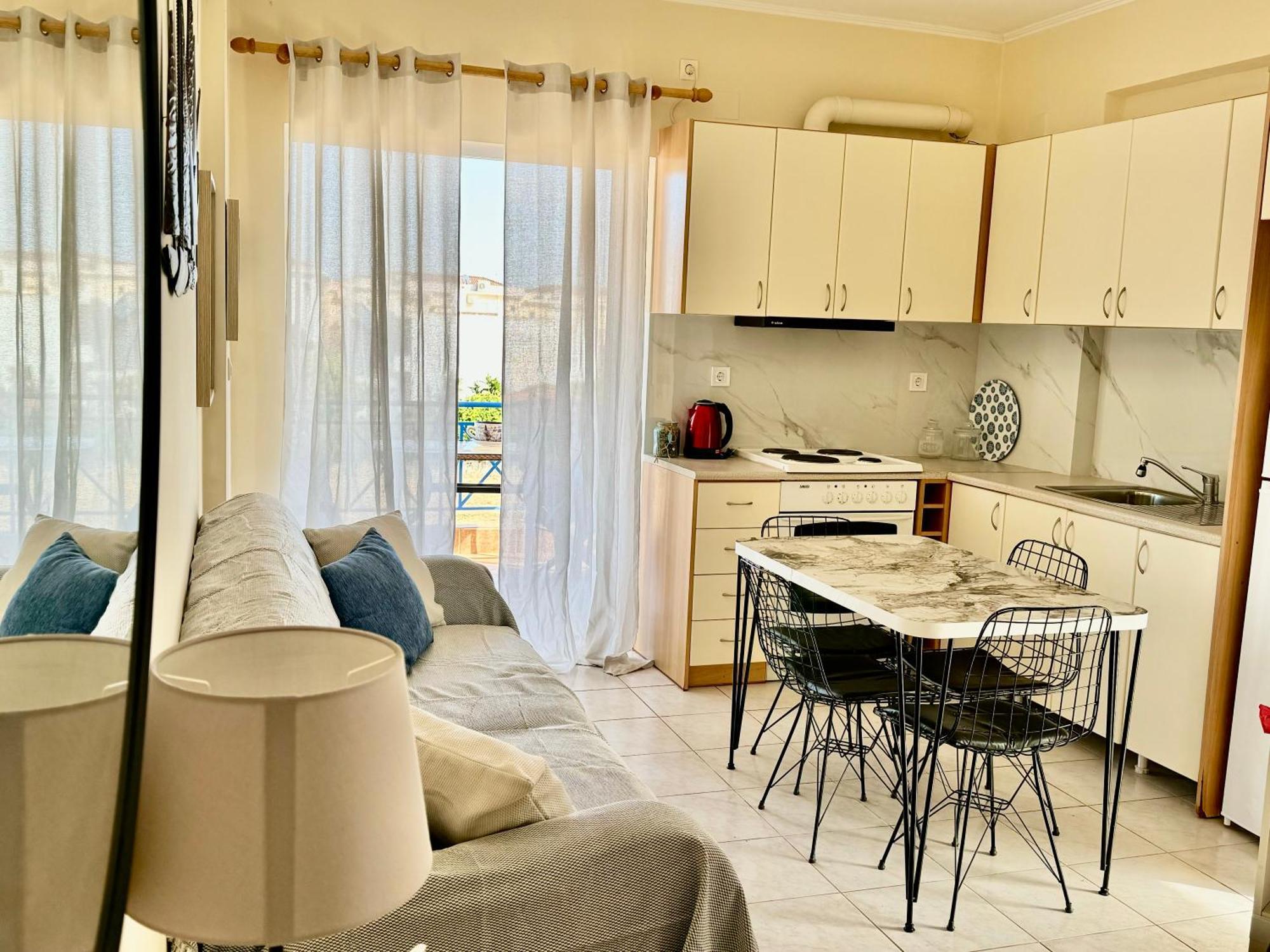 Apartment Elisabeth Каналі Екстер'єр фото